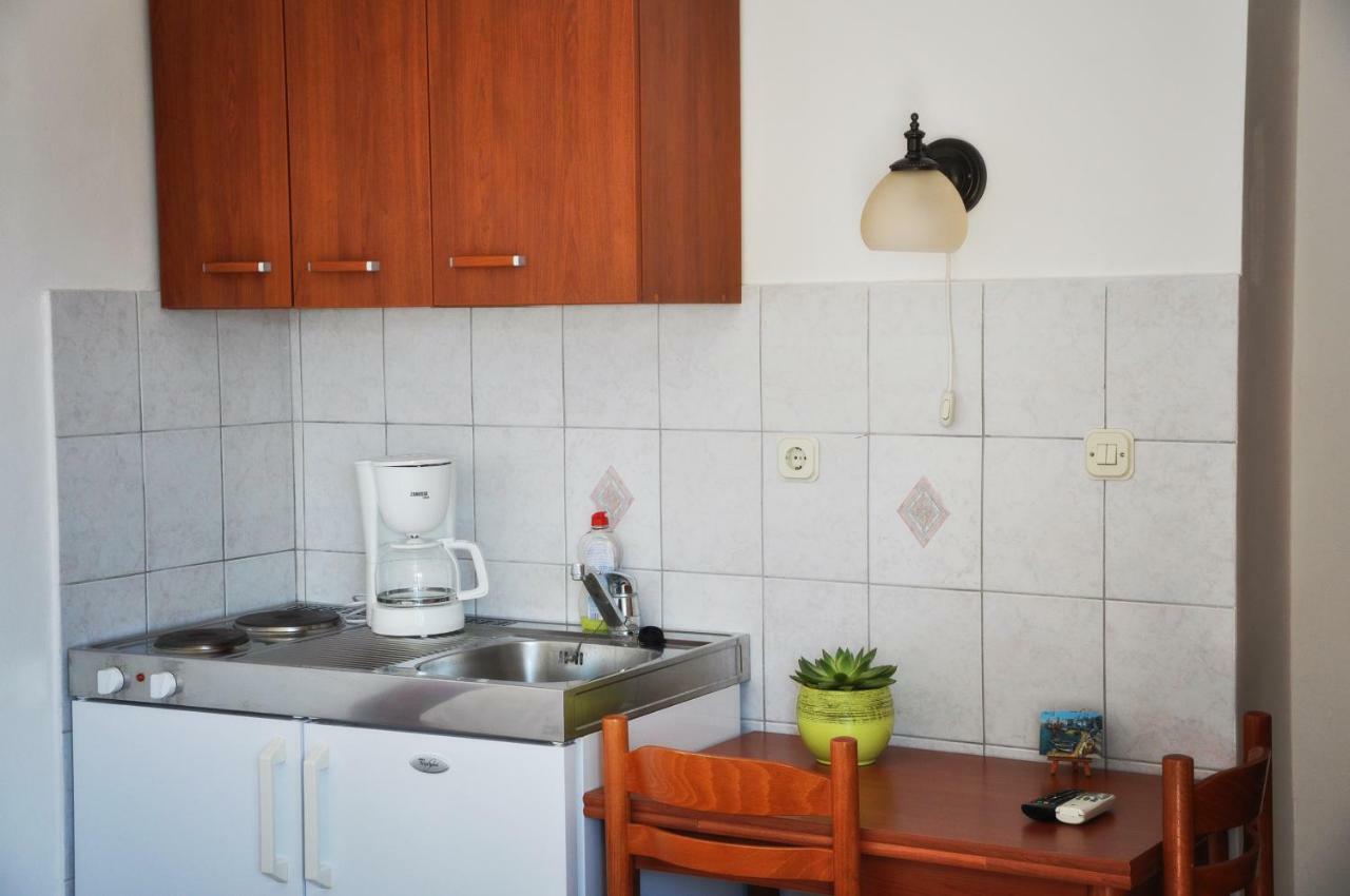 Sunrise Apartments And Studio Apartments ล็อควา โรโกซนิตซา ภายนอก รูปภาพ